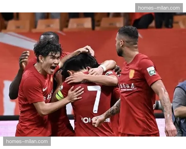 重庆铜梁龙五后卫体系分析 恩加德乌场均解围6.6次铸就中超最强盾